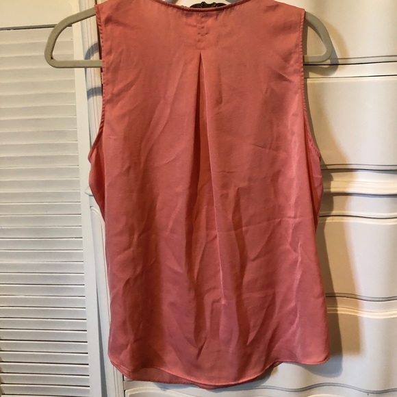 BR top - Picture 2 of 3